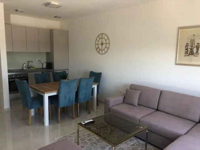 Urania Apartments