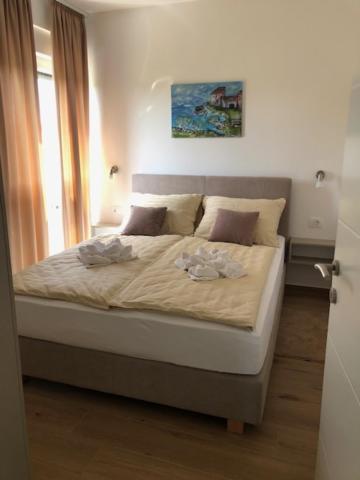 Urania Apartment *