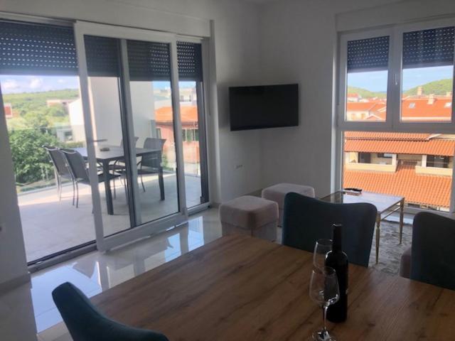 Urania Apartment Banjole